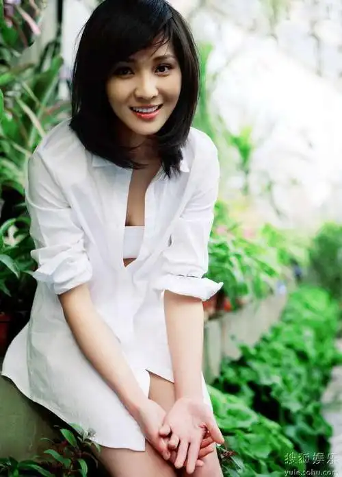 陈蓉新剧变身"剩女" 戏外讲述个人爱情观