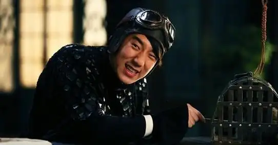 《道士下山》房祖名剧照据台湾媒体消息,电影《道士下山》票房破17亿