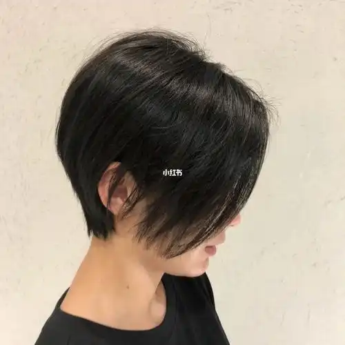 短发修剪