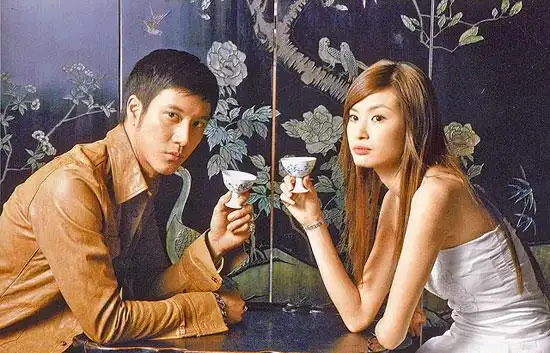 王力宏带辣模回家