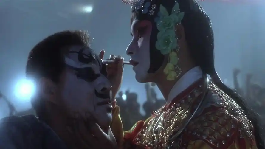 电影《霸王别姬》中有哪些令人叹为观止的细节处理? - 知乎