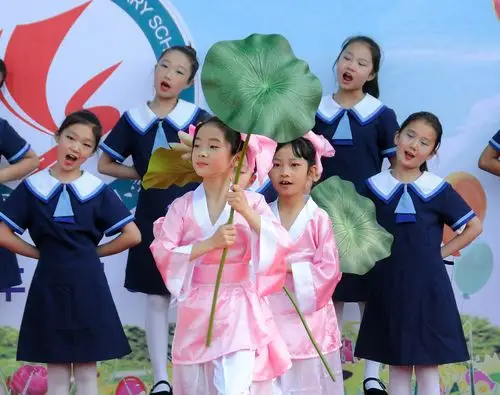 放飞梦想 展我风采——昌乐县实验小学庆"六一"文艺演出活动掠影