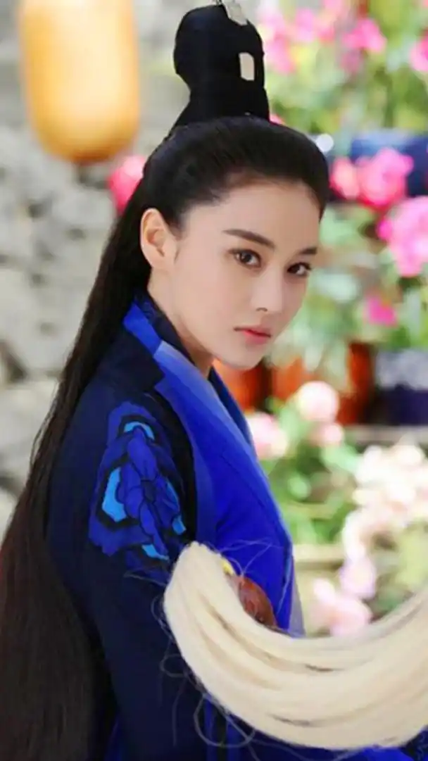 李莫愁饰演者张馨予