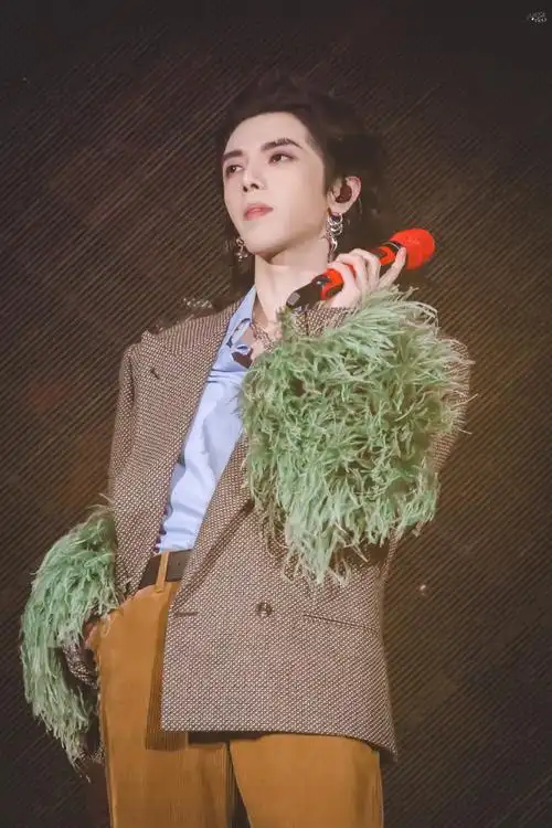 2021华晨宇火星演唱会##华晨宇跨年舞台万花筒舞美剧透##湖南卫视