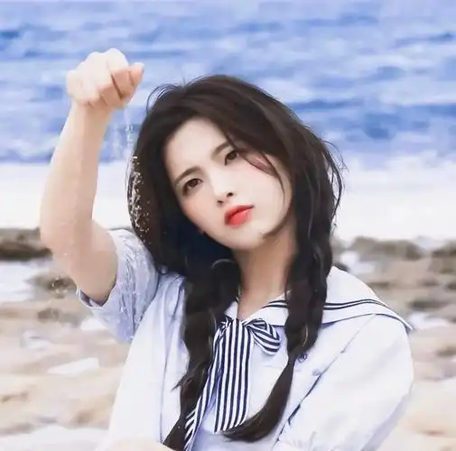 杨超越头像禁要图私