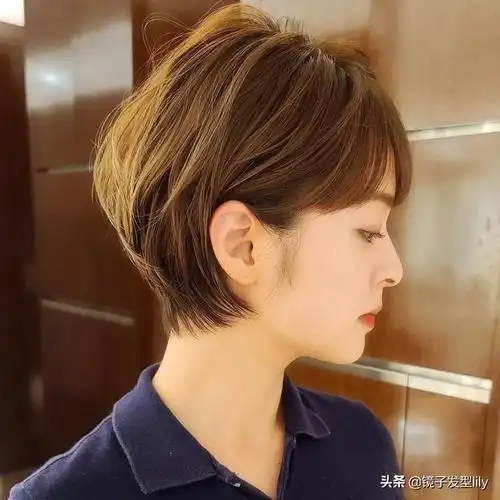 短发烫发图片(适合不同年龄段的3种短发)
