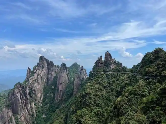 江西宜春旅游必去十大景点(江西最值得去的旅行地)