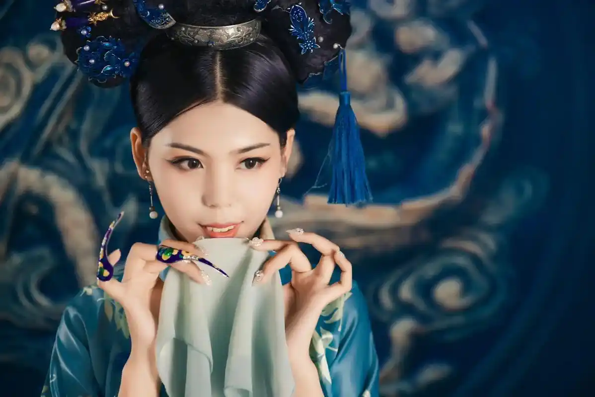 原来穿上古装 - 抖音