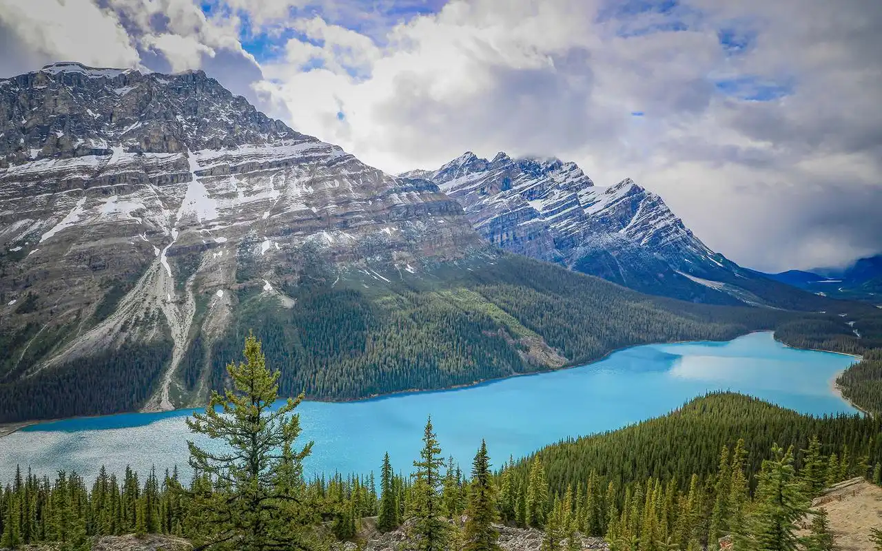 加拿大班夫公园秀丽美景桌面壁纸