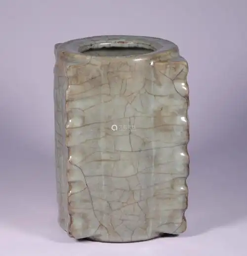 宋代 官窑琮式瓶