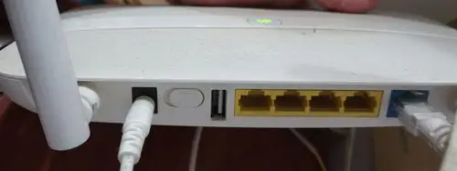 老古董华为路由器ws832