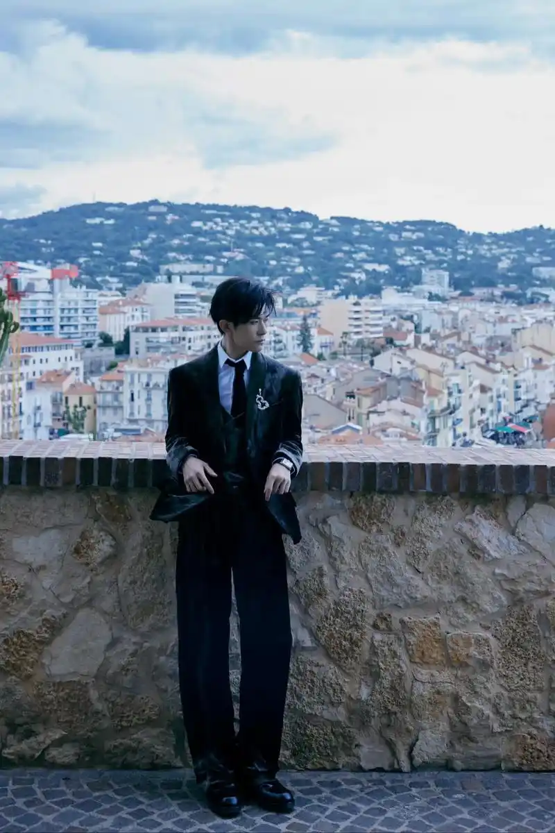 告诉世界,我的名字叫千玺#易烊千玺戛纳 #狂野时代 #易烊千