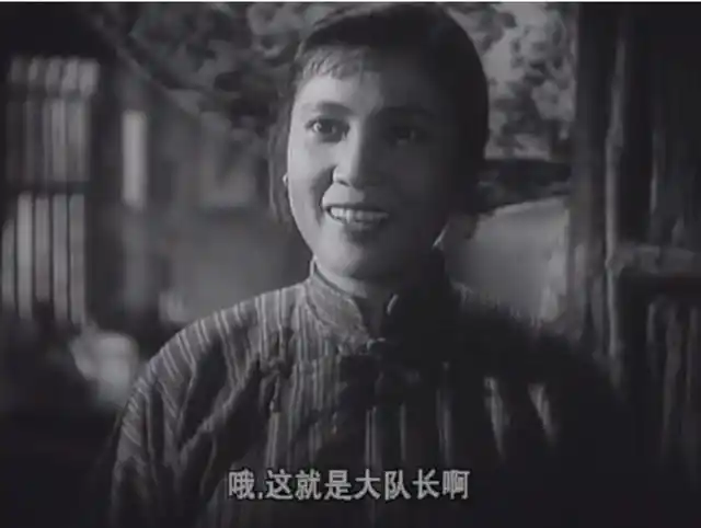 经典电影《铁道游击队》,扒火车技巧要保密,哪个道具最重要