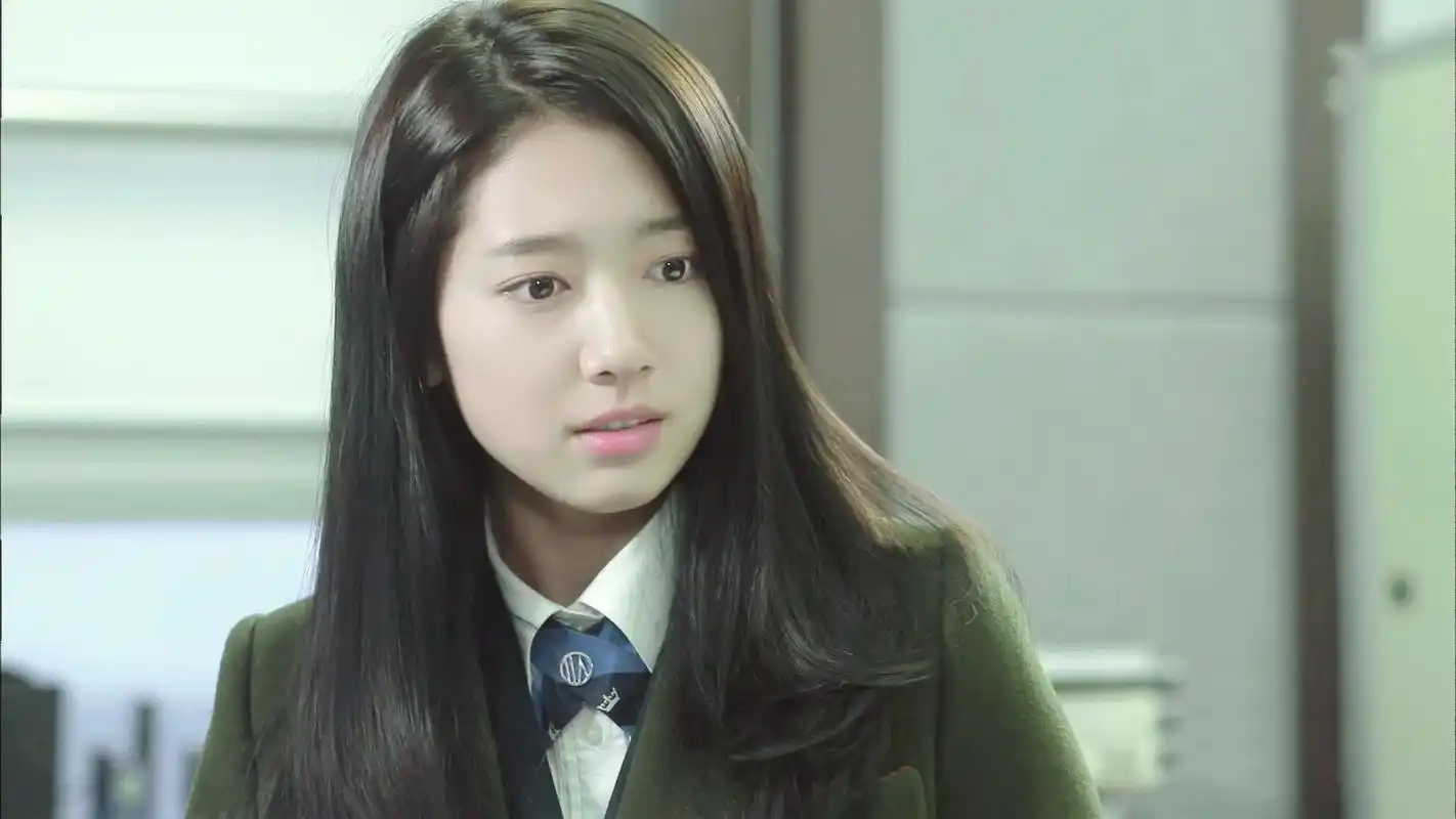 继承者们朴信惠李敏镐高清剧照壁纸