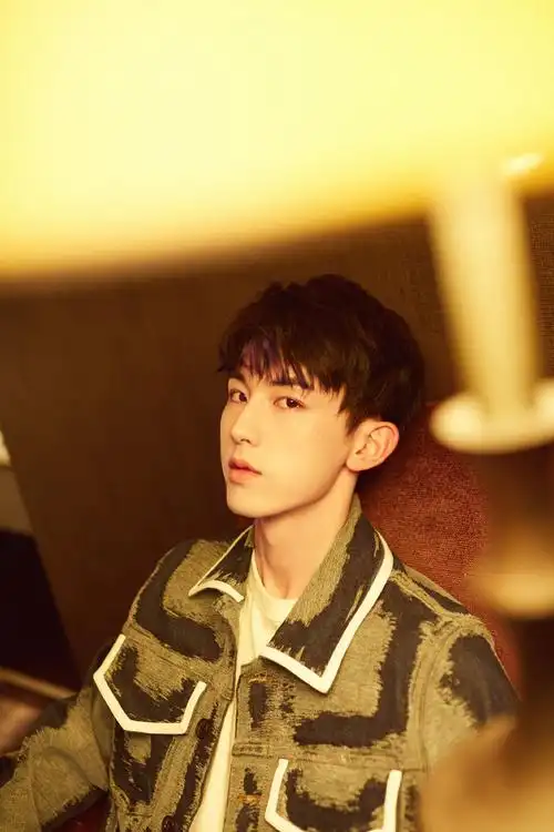 郭俊辰深圳帅气公益活动照图片56