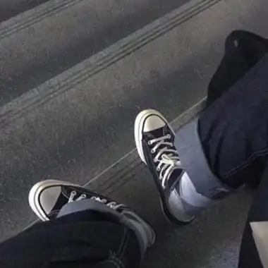 苏瓷:原宿部位男头鞋子部位成男生头像