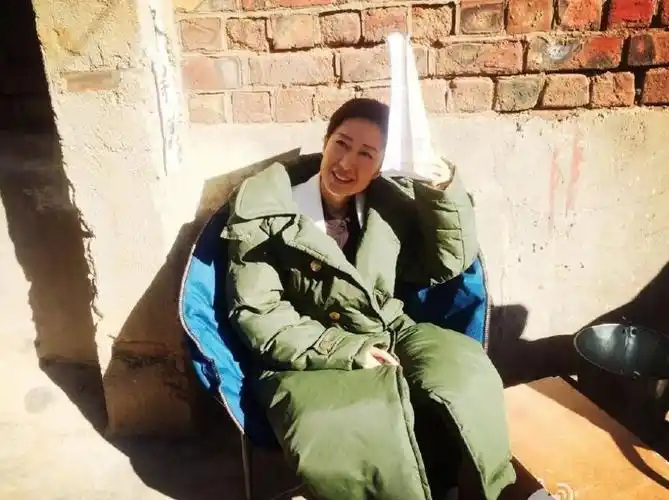 回顾刘敏涛嫁豪门独守空房7年离婚后重返荧屏今女儿成她的骄傲