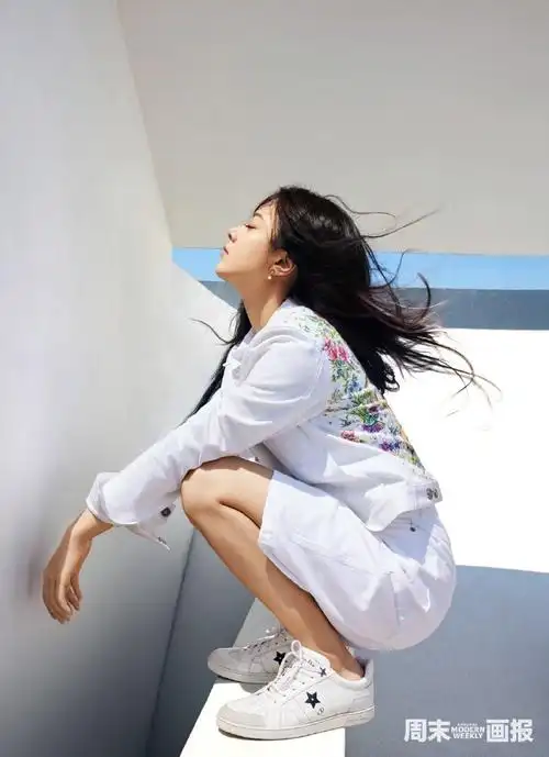 赵今麦某杂志大片析出领家有女初长成