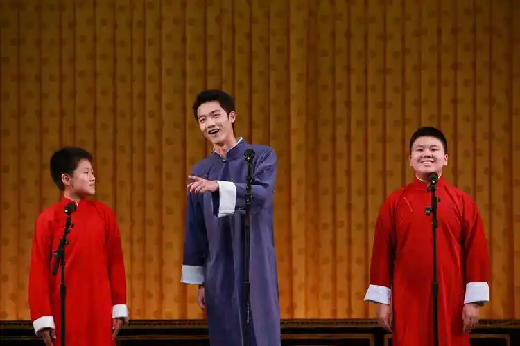 灯市口小学优质教育资源带师生原创相声登上舞台_北京_摄影_朱博