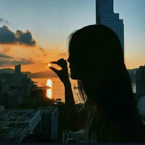 来源知乎,网易云歌单封面,堆糖