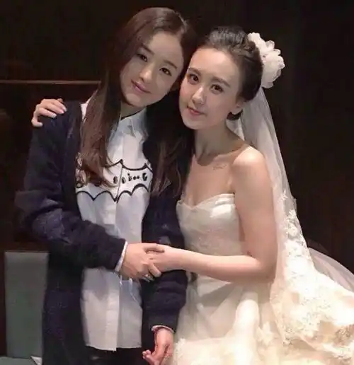 为照顾父母在老家打工,赵丽颖大火后回报他两房一车_赵建飞_姐姐_自然