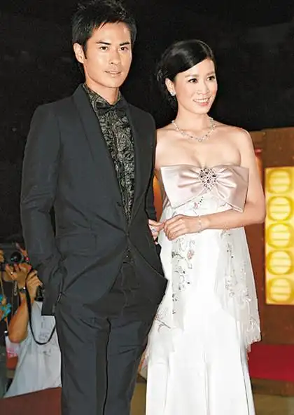 【图】佘诗曼的老公资料 感情世界是个迷