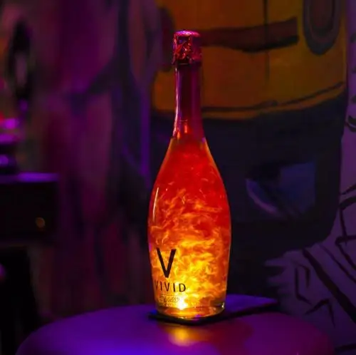 火焰酒里的银粉能喝吗?