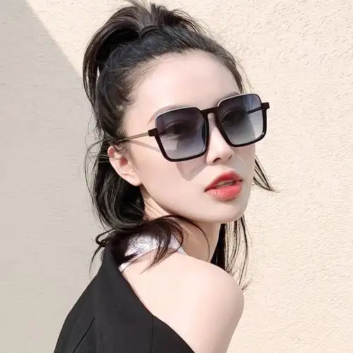 青陌2021年新款墨镜女个性圆脸方形偏光太阳镜防晒街拍眼镜潮显瘦