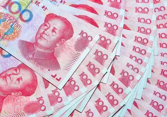 人民币跨境使用10个月约10万亿意味着什么