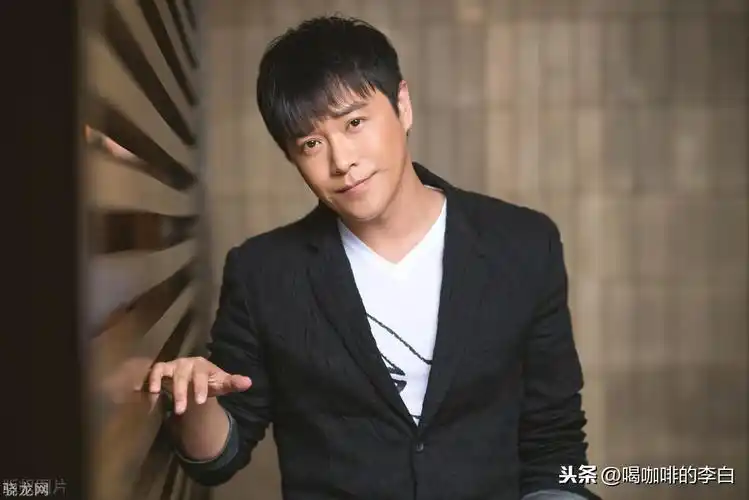 "鬼才"陈思诚:从电影配角到顶级导演,十年幕后最终成功逆袭