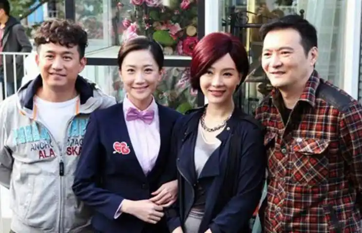 他是优秀导演,妻子为要孩子转嫁他人,如今他过得形单影只_汪俊_吴玉华