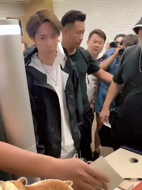 白玉兰 王一博,居然没提名?什么时候年龄成衡量实力的标准了?