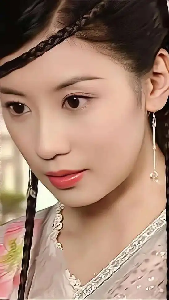 一代赵敏一代神,代代不如贾静雯.不愧是导演一眼看中的赵敏,真 - 抖音