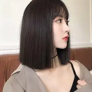 短发帅气假发女一刀齐肩黑色短直发型网红时尚圆脸自然假发套酷