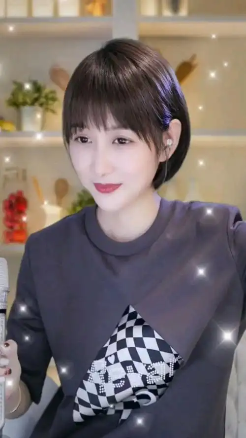 梁红演唱《格桑花》