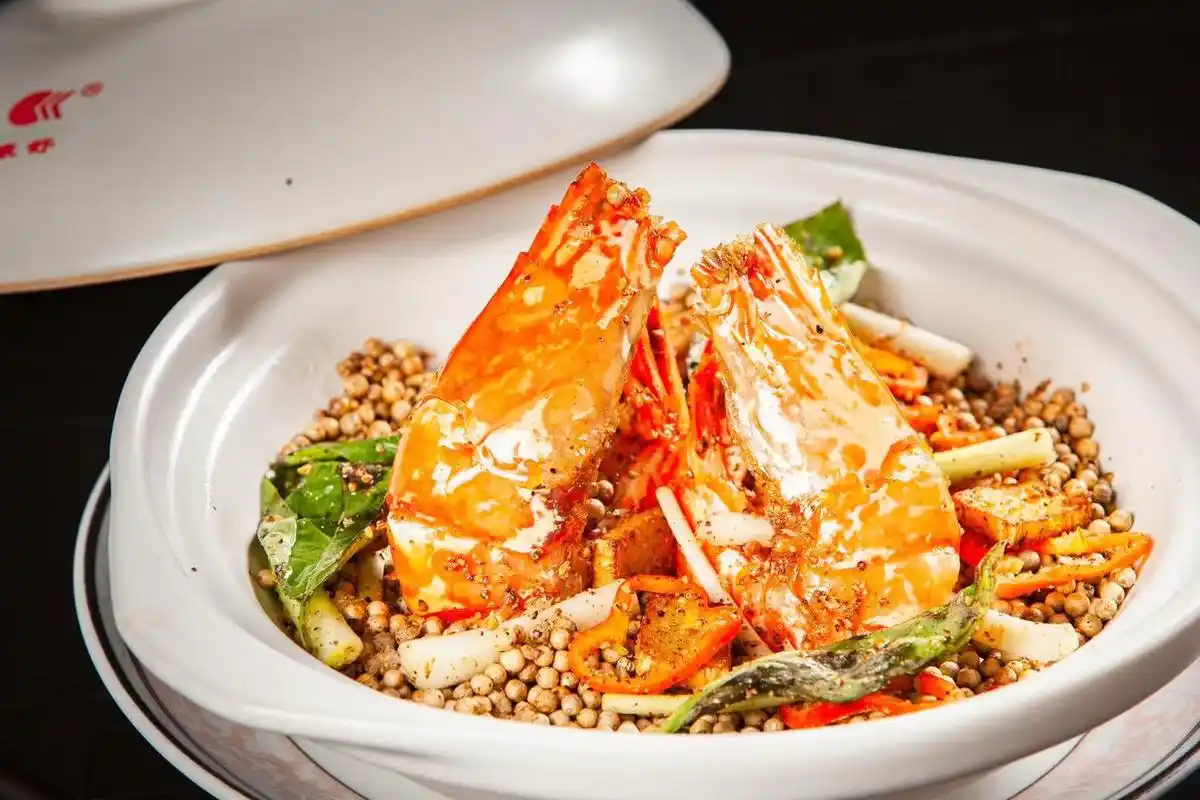 除夕把粤菜大厨"请到家",道道菜都有好寓意推荐:新明园中餐厅亮点:粤