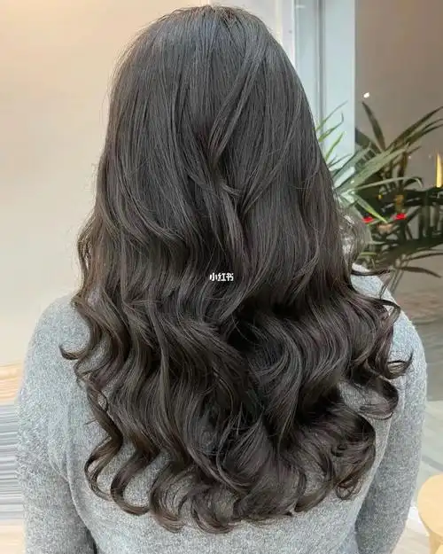 中长发女生一定要尝试的法式大卷～～慵懒随意又温柔的烫发#法式烫发