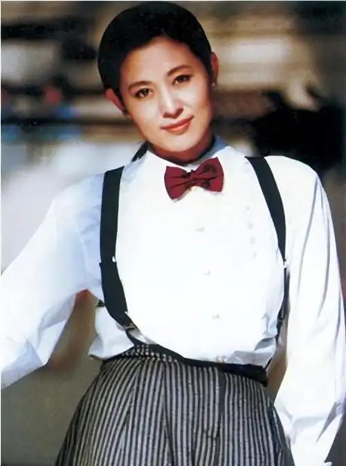 64岁倪萍现状:样貌大变,不嫁陈凯歌是此生最大的幸运