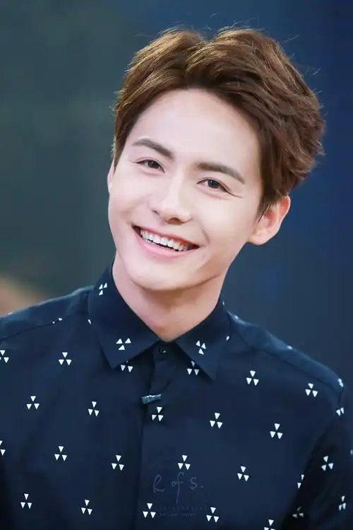 p>马天宇,1986年7月12日出生于山东省德州市,中国内地男演员,歌手