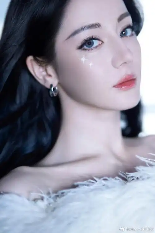 李慧珍,周放,李长歌,任安乐(帝梓元)安旎等等等,但我更爱你,迪丽热巴