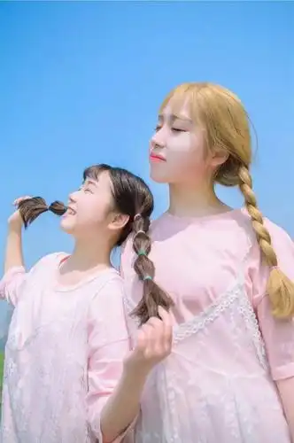 好闺蜜一辈子像这样拍出满屏暖暖的亲密感