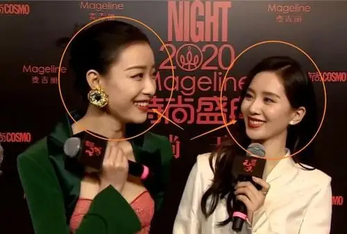 刘诗诗倪妮同框走红毯细看两人的现场互动关系亲疏一看便知