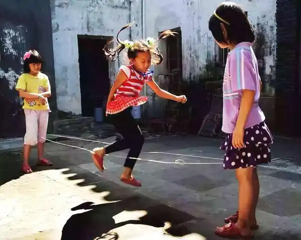 80,90后的集体童年回忆:那时候,有你想象不到的快乐!