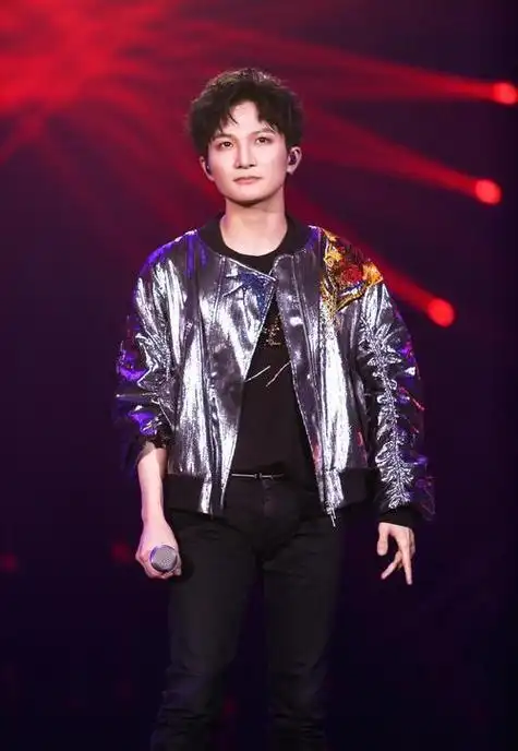 "天籁之音"周深