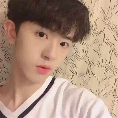 长得帅的初中男生2022已更新今日资讯