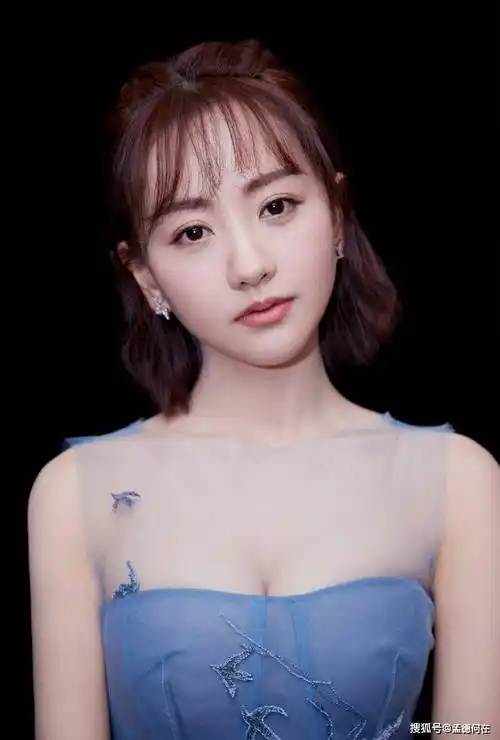 原创42岁杨蓉真乃人间大蜜桃饱满有料太性感