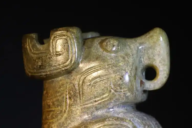 雕被什么动物吃,商代玉鸮-算卦-荣耀易学