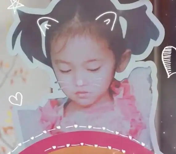 鞠婧祎小时候的照片也有滤镜杨迪看不下去拆穿小鞠回应太委屈