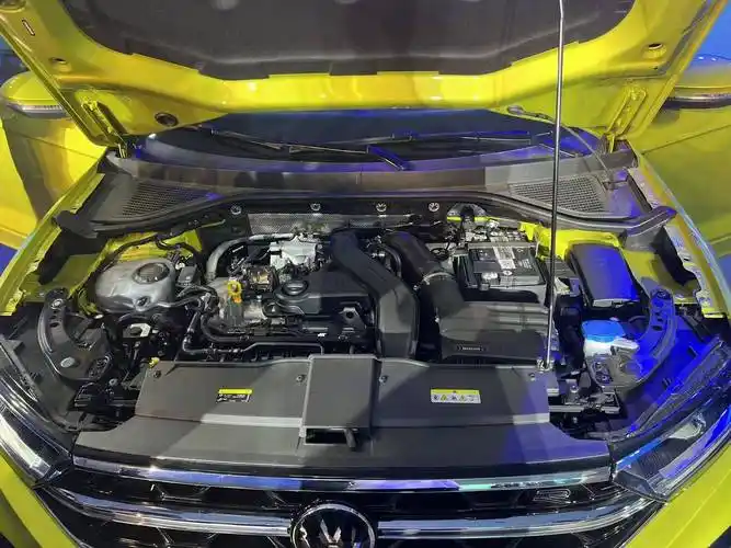 在动力方面,全新探歌动力升级,搭载ea2111.