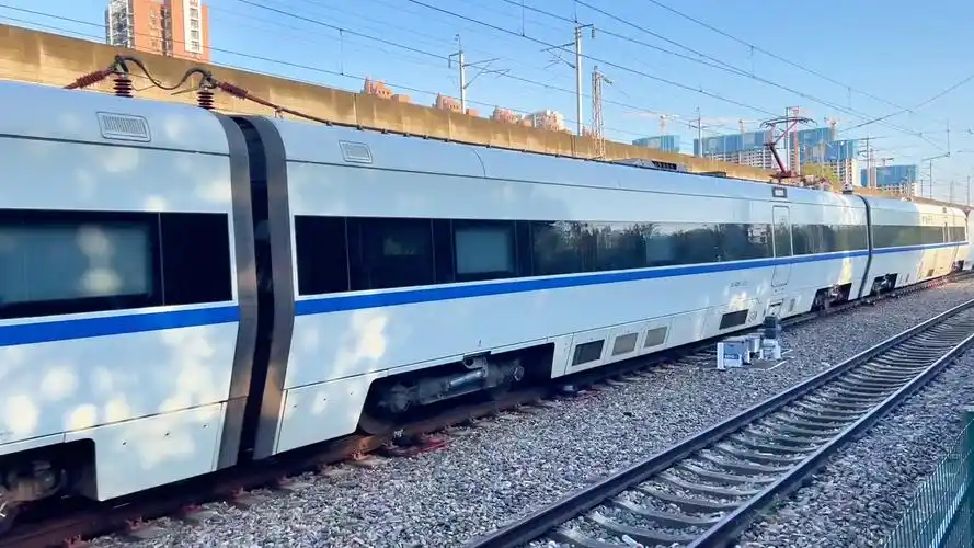 自带bjm出场的和谐号crh1a